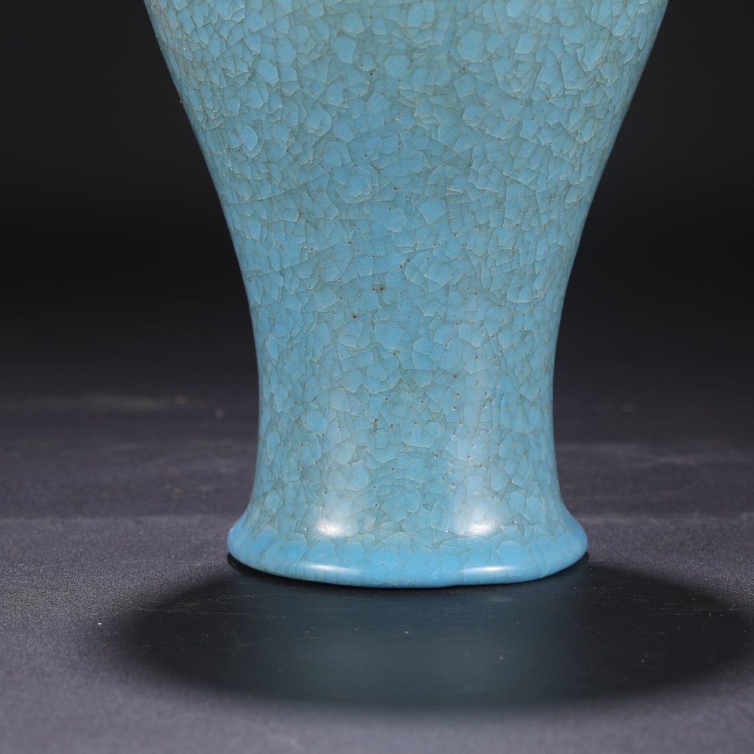 An Exquisite Ru yao Vase - 8
