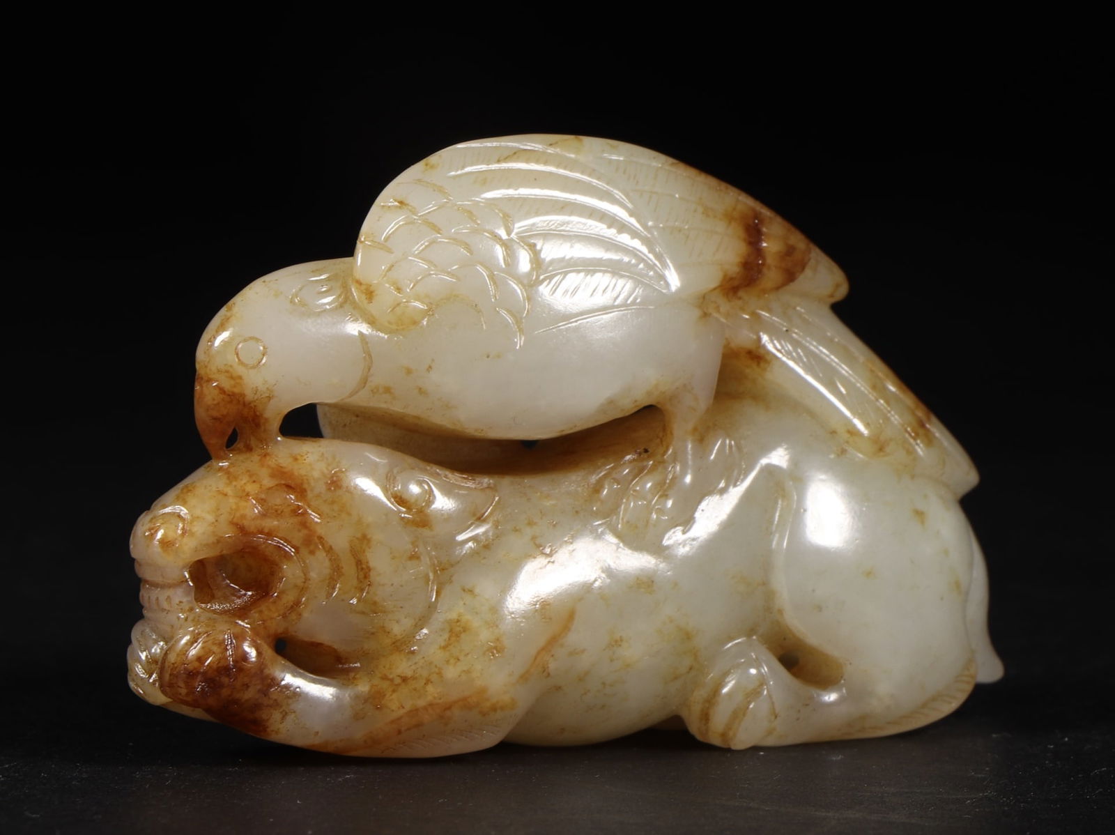 An Exquisite White Jade Animal Ornament (1 of 9)