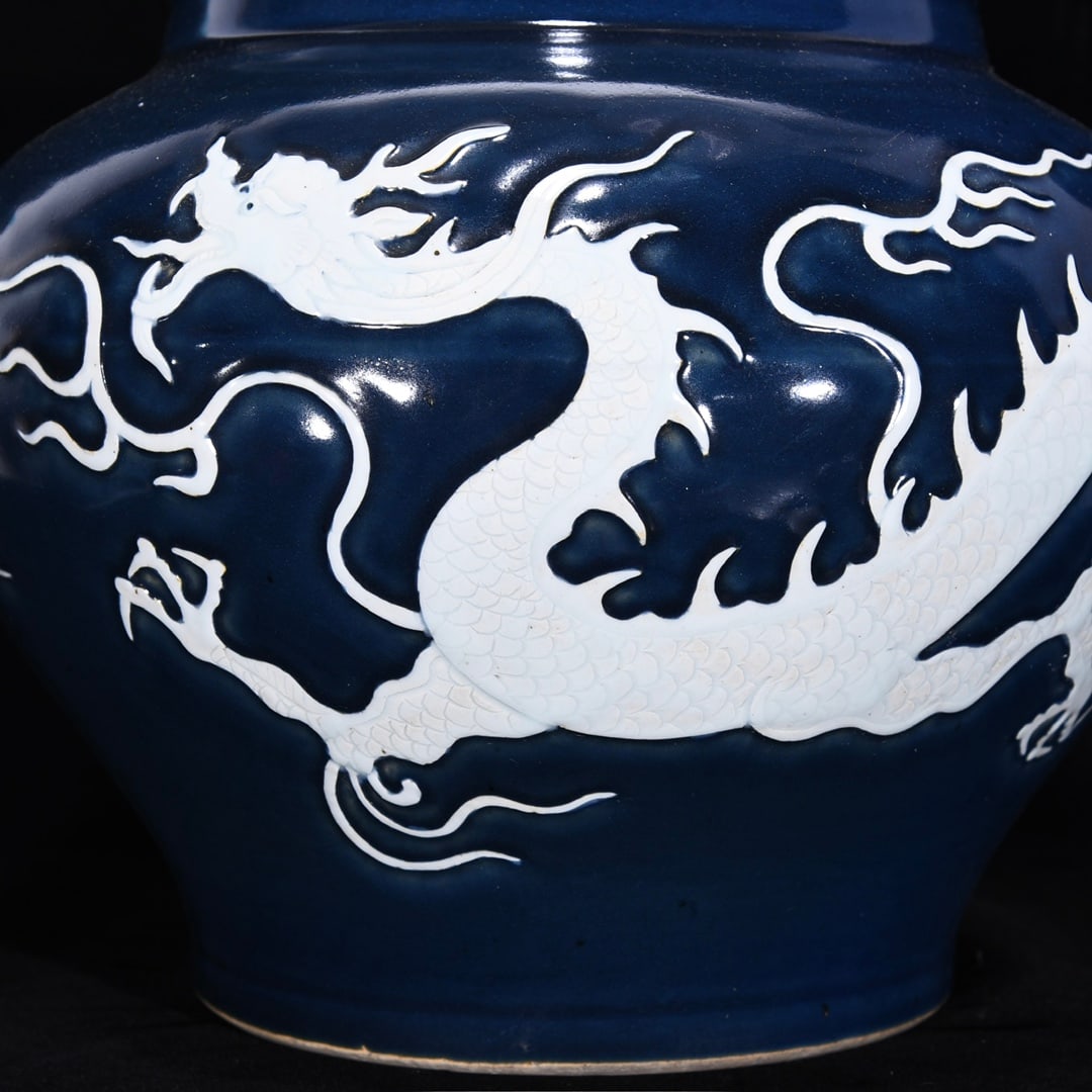 An Exquisite Ji Blue Glazed Dragon Pattern Jar - 5