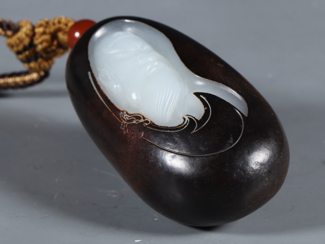 An Exquisite White Jade Figure Pattern Pendant - 8