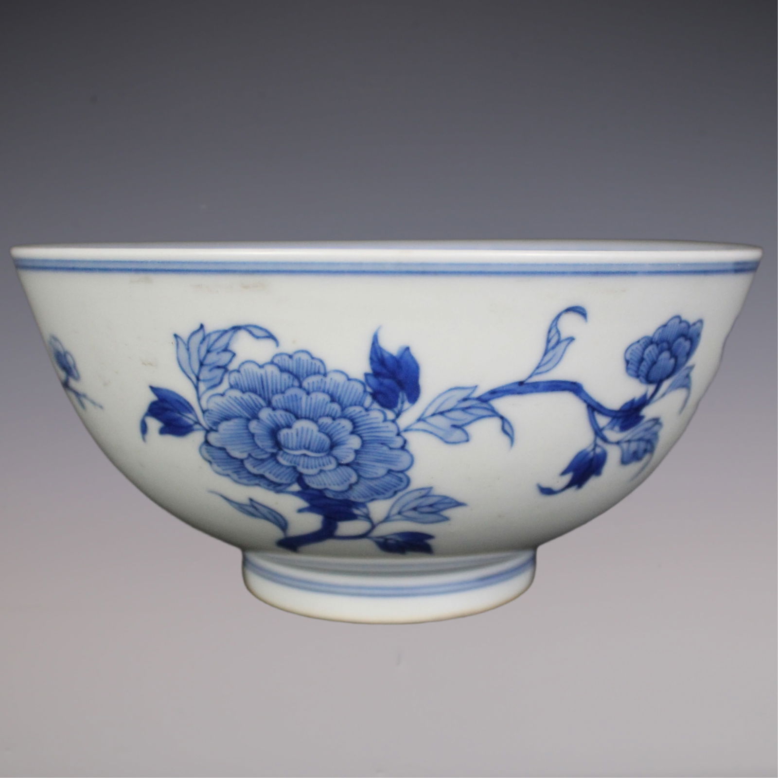 An Exquisite Blue and White Flower Pattern Landscape Pattern Bowl - 2
