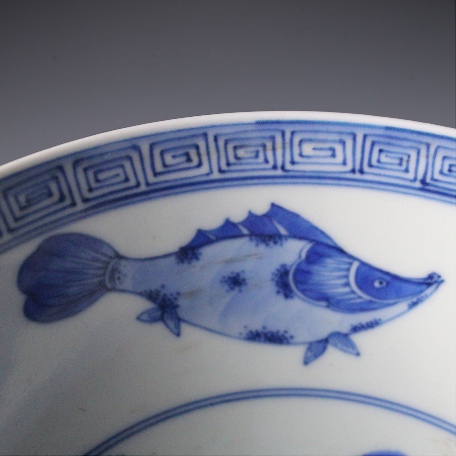 An Exquisite Blue and White Flower Pattern Landscape Pattern Bowl - 6