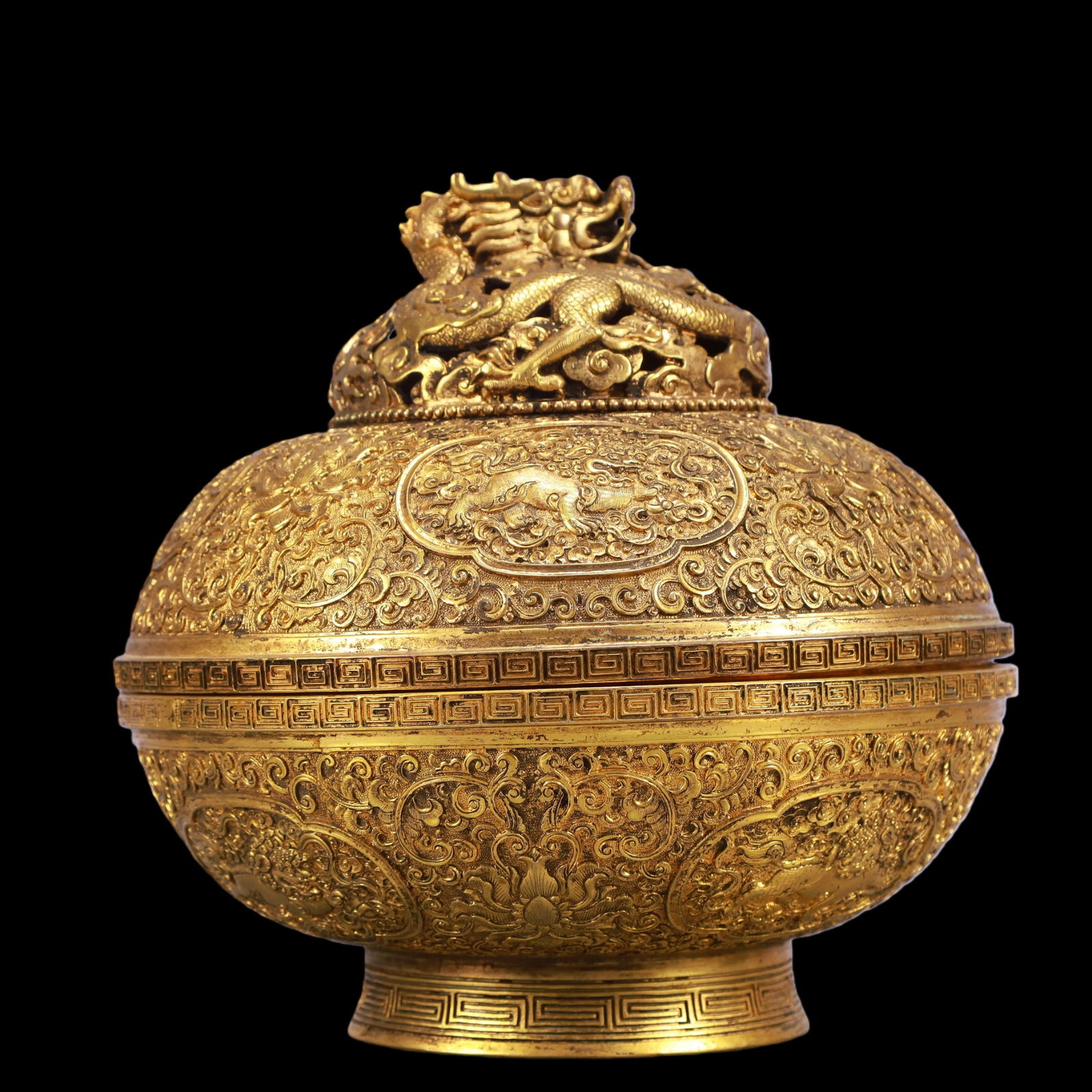 A Exquisite Gilt Bronze Lotus Pattern Lion Pattern Dragon Pattern Censer - 4