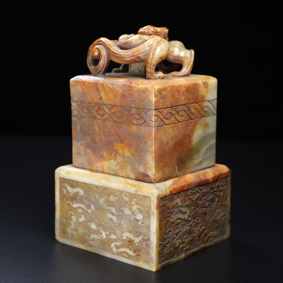 An Exquisite White Jade Auspicious Beast Seal - 2