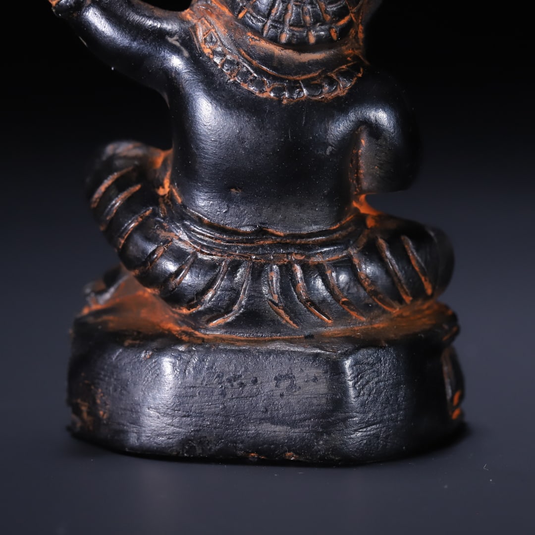 An Exquisite Black Stone Buddha Statue - 8