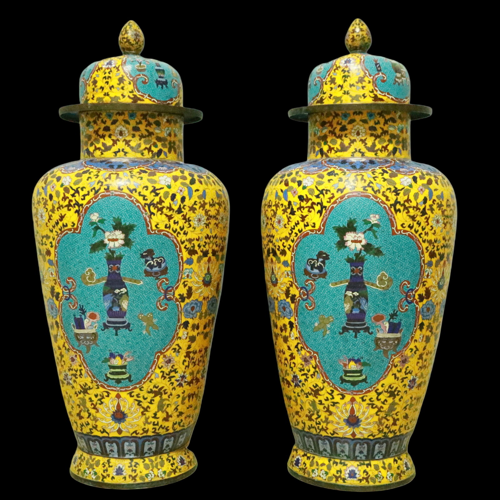 A Pair of Exquisite Cloisonne Lotus Pattern Vase - 4