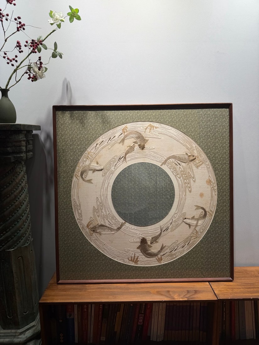 An Exquisite Kesi Fish Pattern Ornament: An Exquisite Kesi Fish Pattern Ornament Qing Dynasty, China Size:100cmx100cm (The Dimensions Of All Batches Are Manually Measured.If You Need More Detailed Information, Please Contact Our Customer
