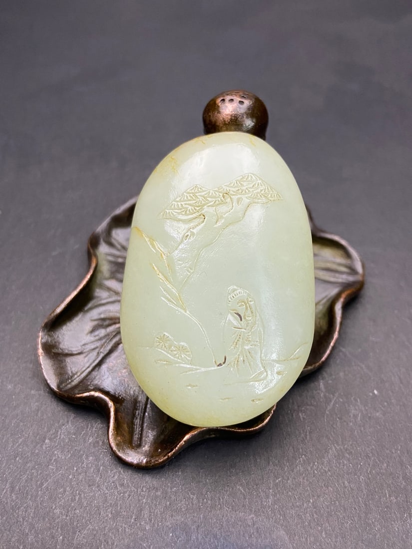 An Exquisite White Jade Landscape and Figure Pattern with poem Pendant: An Exquisite White Jade Landscape and Figure Pattern with poem Pendant Ming Dynasty, China Size:54.3mmx35.3mmx21.6mm Weight:75g (The Dimensions Of All Batches Are Manually Measured.If You Need More
