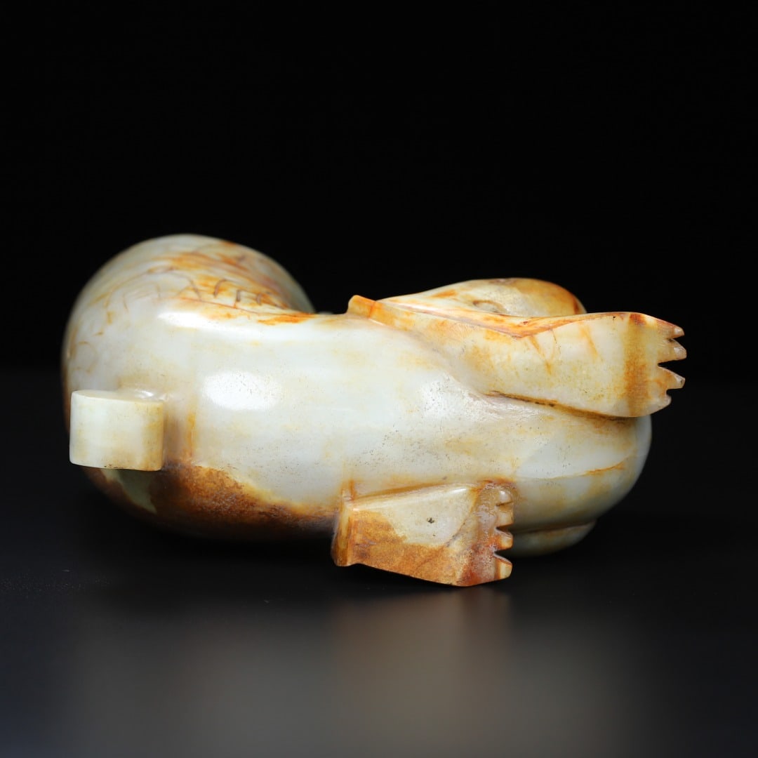 An Exquisite White Jade Dragon-Shaped Cup - 10
