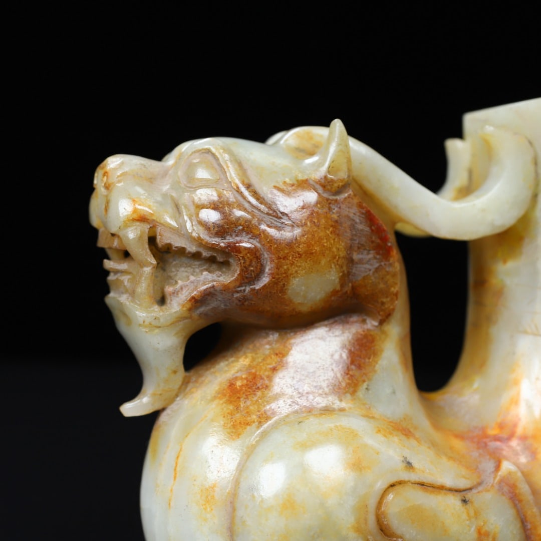 An Exquisite White Jade Dragon-Shaped Cup - 2