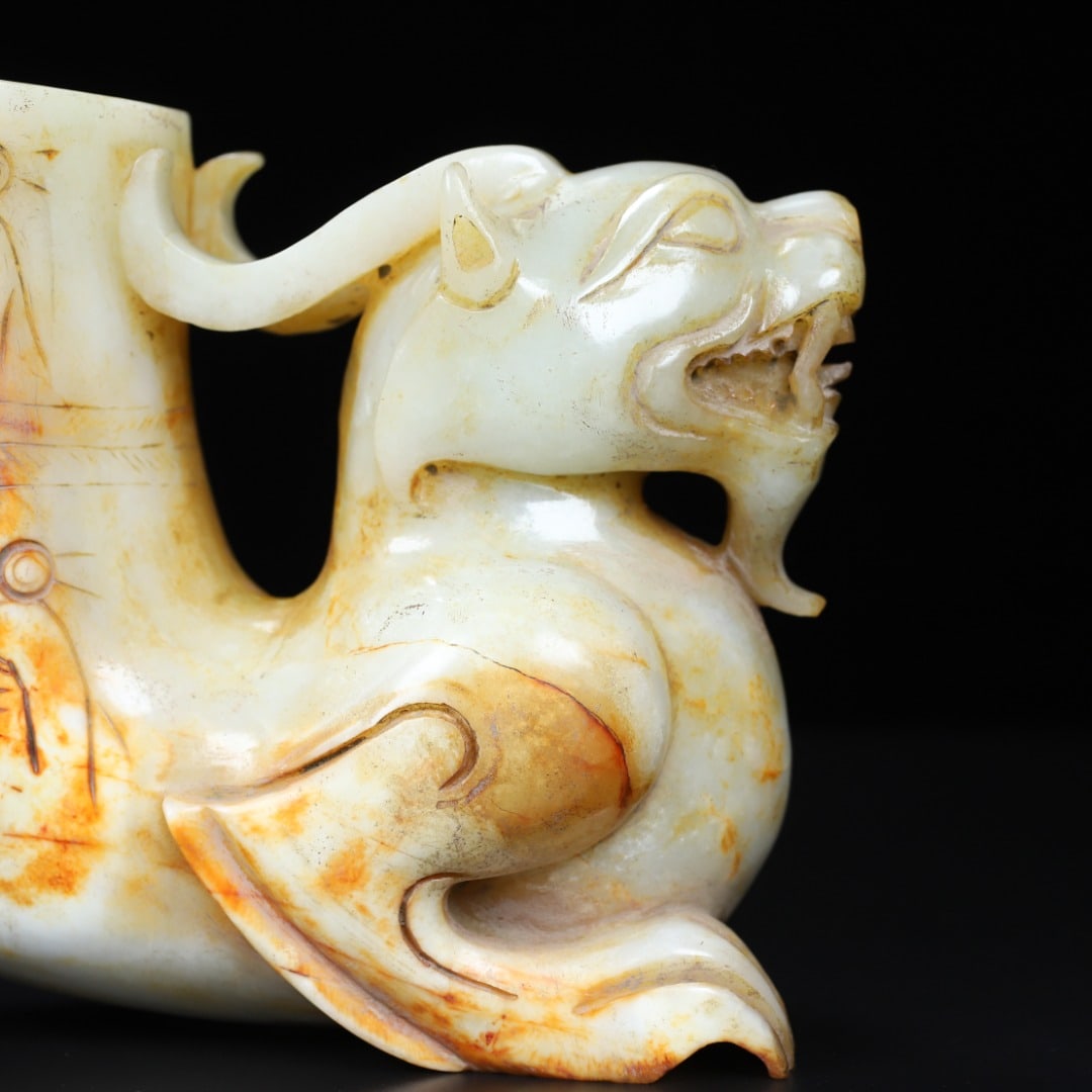 An Exquisite White Jade Dragon-Shaped Cup - 8