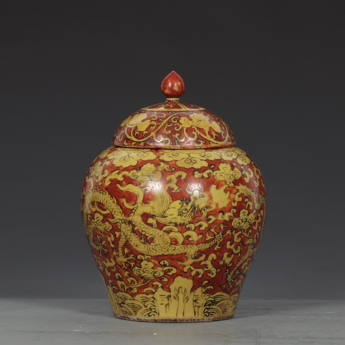An Exquisite Red Glazed Dragon Pattern Seawater Pattern Lotus Pattern Jar - 2
