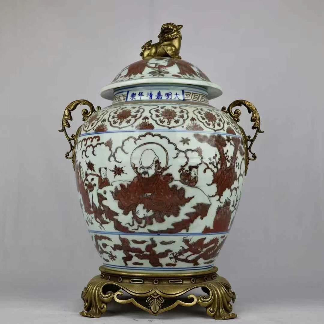 An Exquisite Blue and White Underglaze-Red Inlaid Bronze Character and Story Pattern Double-Ears Jar: An Exquisite Blue and White Underglaze-Red Inlaid Bronze Character and Story Pattern Double-Ears Jar Ming Dynasty, China Jiajing Six-character Mark Size:54cmx38cm (The Dimensions Of All Batches Are