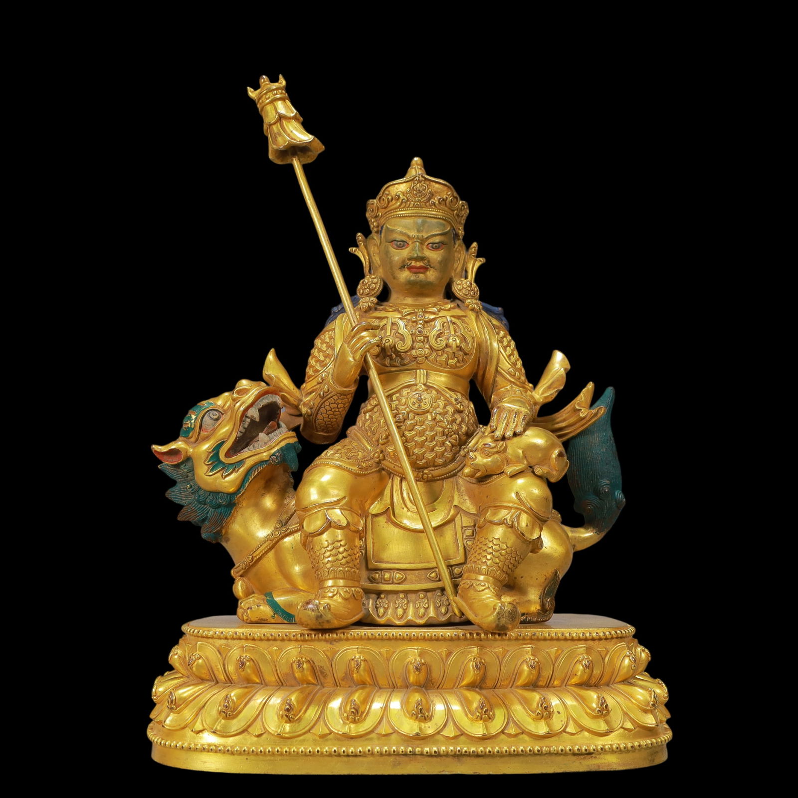 A Exquisite Gilt Bronze Statue of Heavenly King: A Exquisite Gilt Bronze Statue of Heavenly King Ming Dynasty, China Size:23cmx14cmx29cm Weight:6850g (The Dimensions Of All Batches Are Manually Measured.If You Need More Detailed Information,