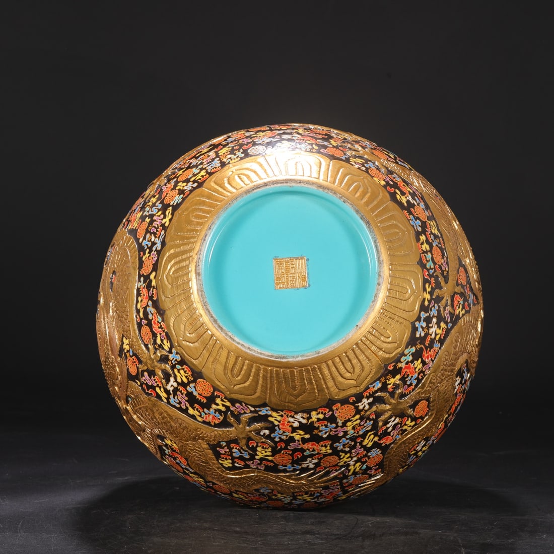 An Exquisite Enamel Painted Gold Dragon Pattern Vase - 9