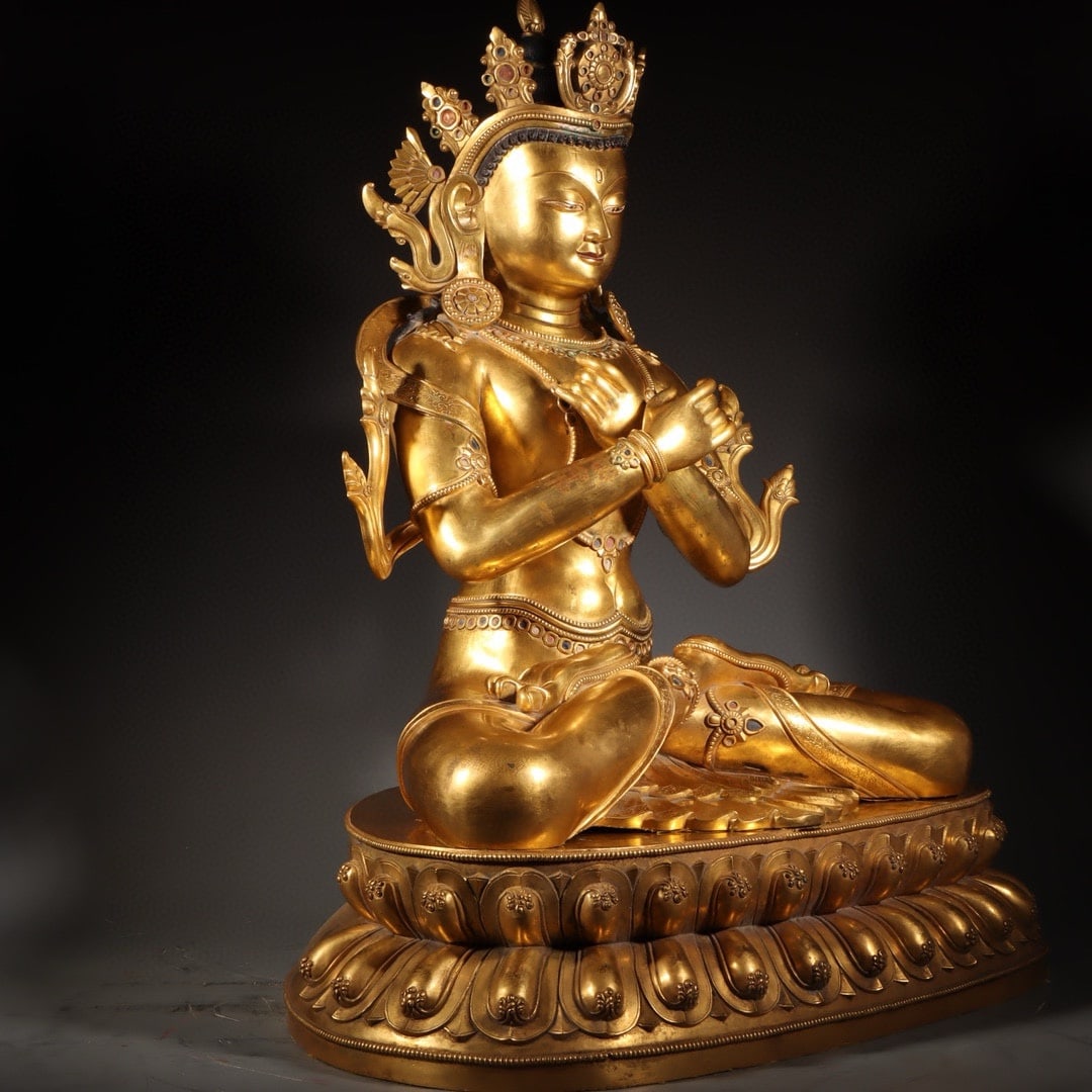 An Exquisite Gilt Bronze Buddha Statue - 8