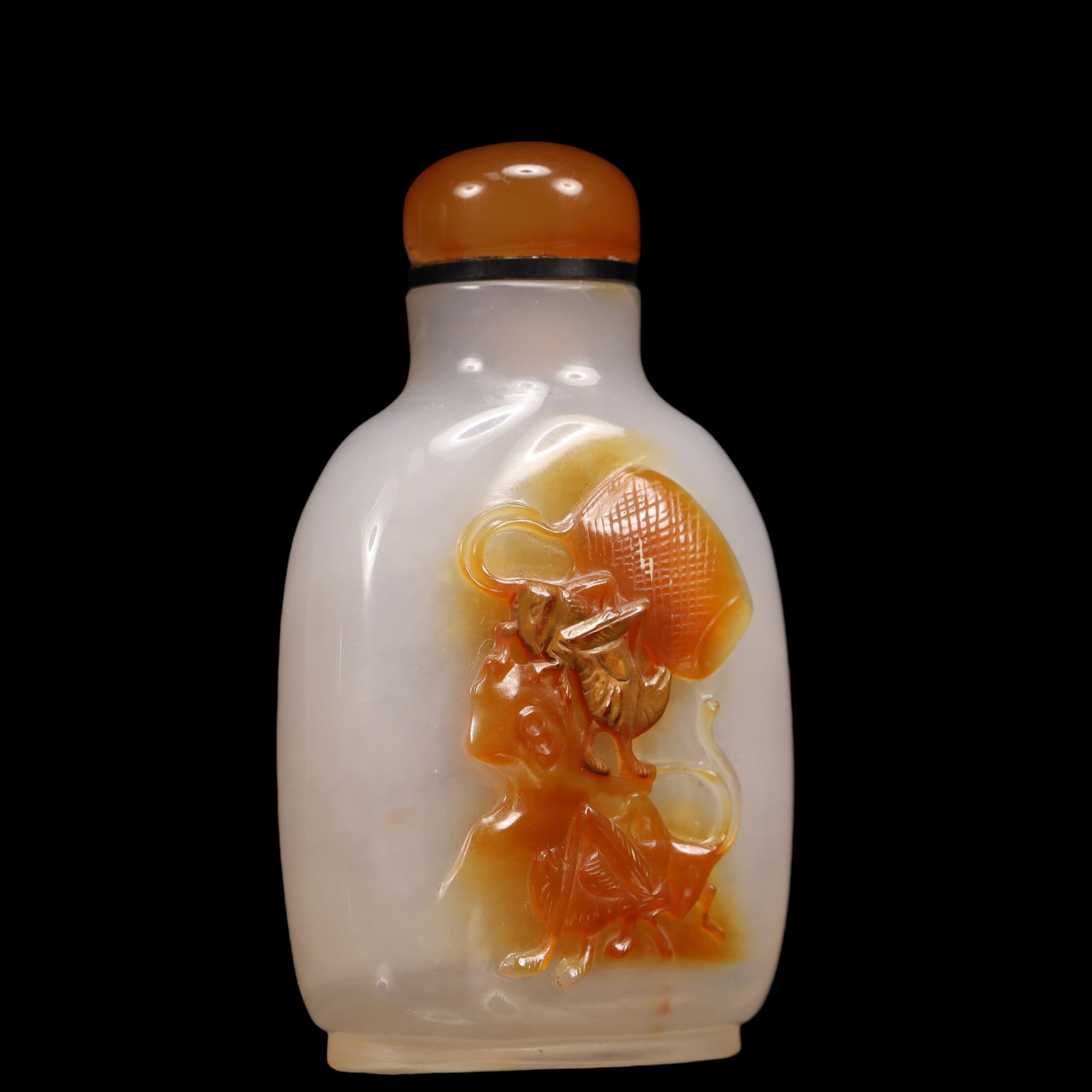 An Exquisite Agate Insect Pattern Snuff Bottle - 3