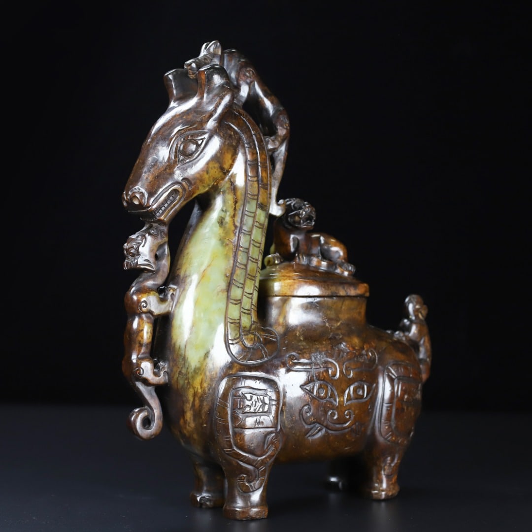 An Exquisite White Jade Beast-Face Pattern Auspicious Beast-Shaped Censer - 4