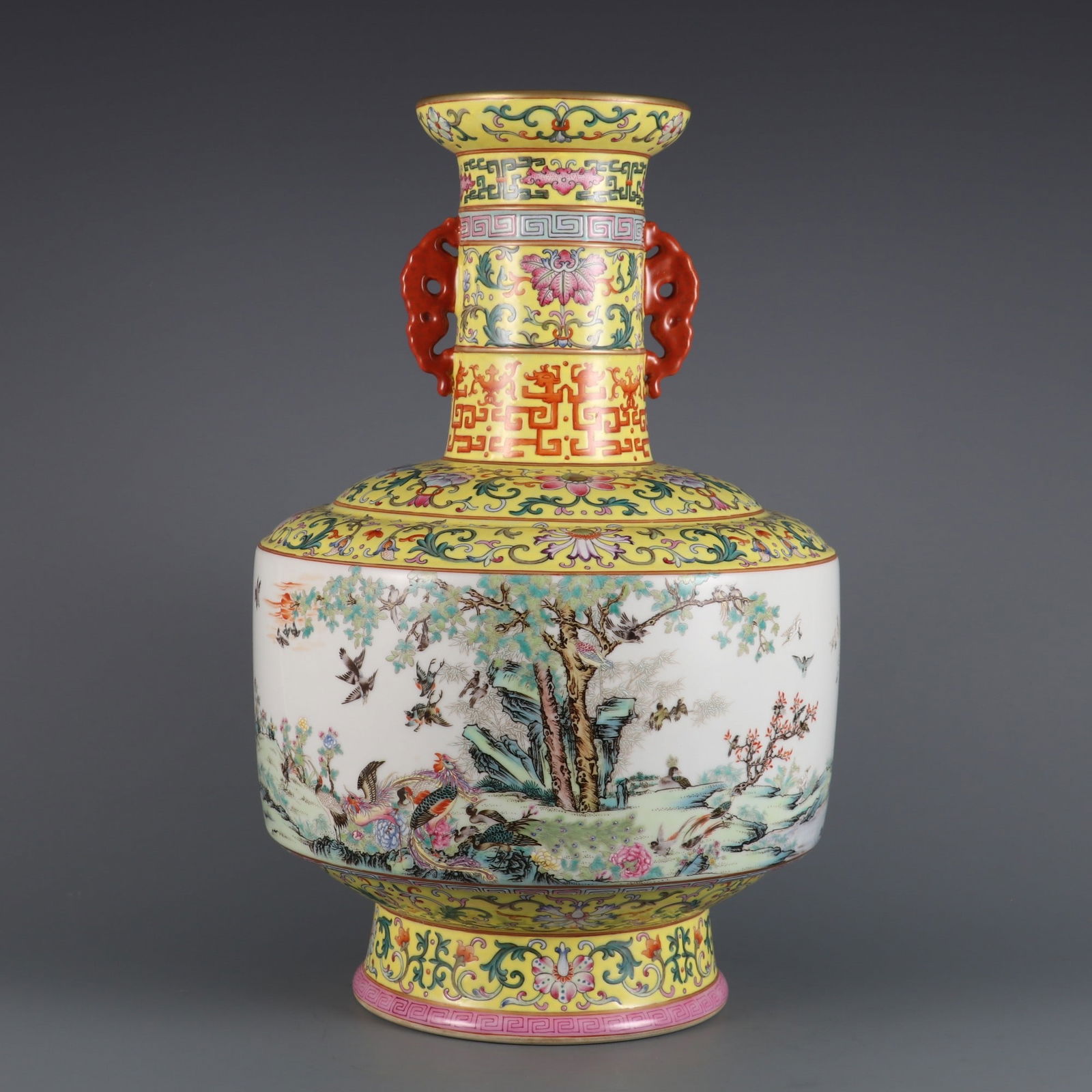An Exquisite Famille-Rose Lotus Pattern Flower and Bird Pattern Double-Ears Vase: An Exquisite Famille-Rose Lotus Pattern Flower and Bird Pattern Double-Ears Vase Qing Dynasty, China Qianlong Six-character Mark Size:37.8cmx24cm (The Dimensions Of All Batches Are Manually Measured.I