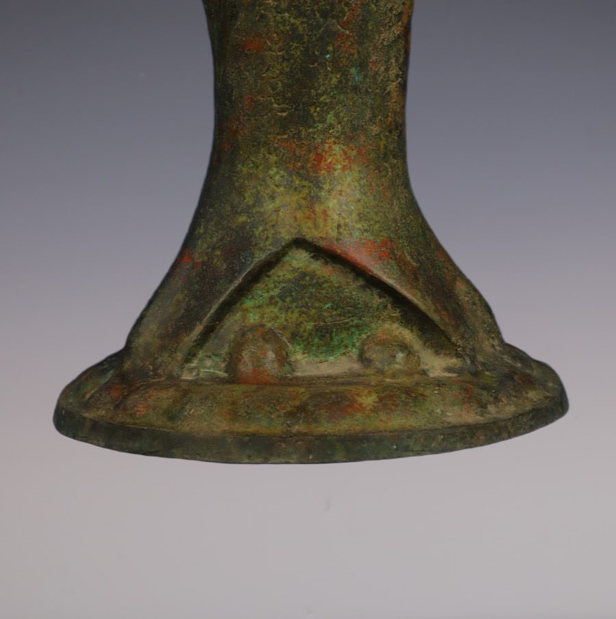 An Exquisite Bronze Figure-Shaped Candlestick - 3