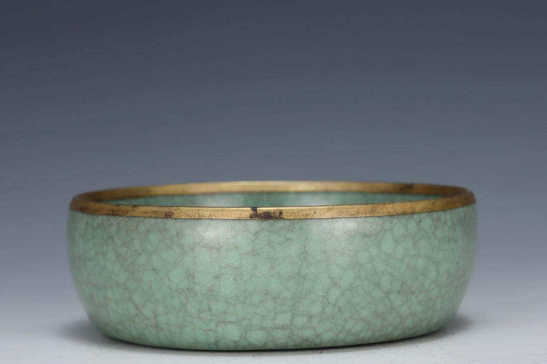 An Exquisite Ru yao Brush Washer - 3