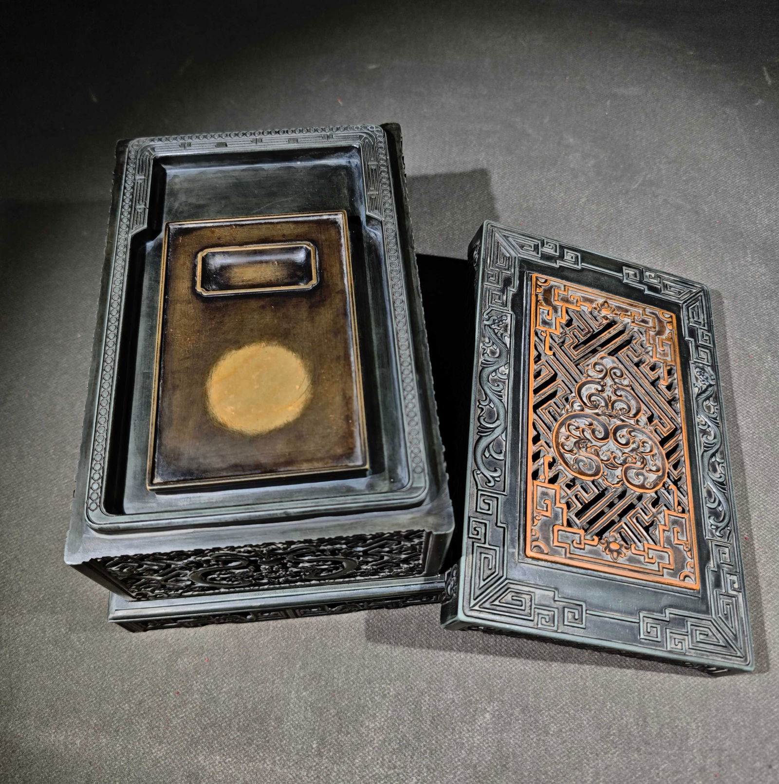 An Exquisite Dragon Pattern with poem Inkstone - 2