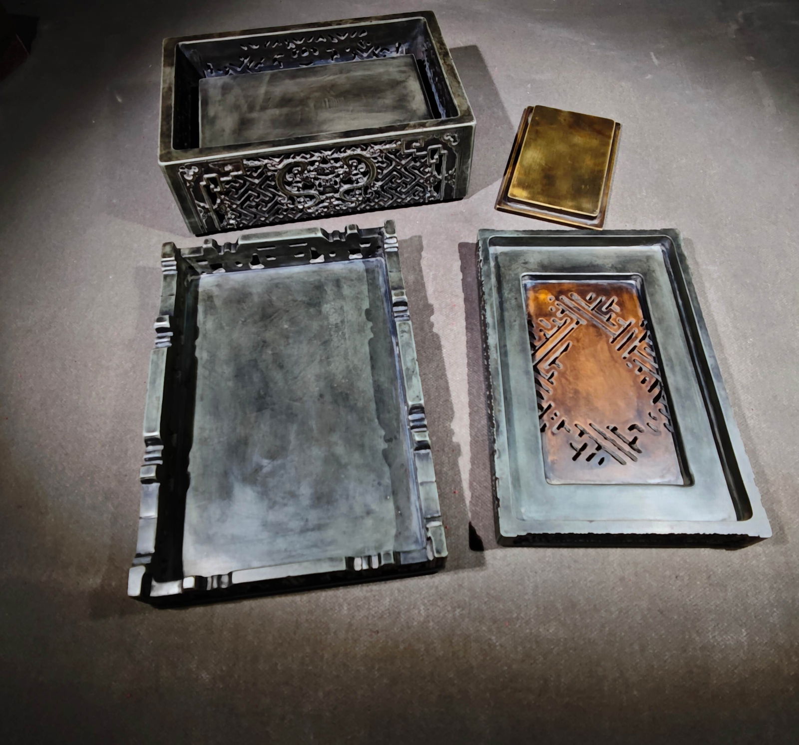 An Exquisite Dragon Pattern with poem Inkstone - 9