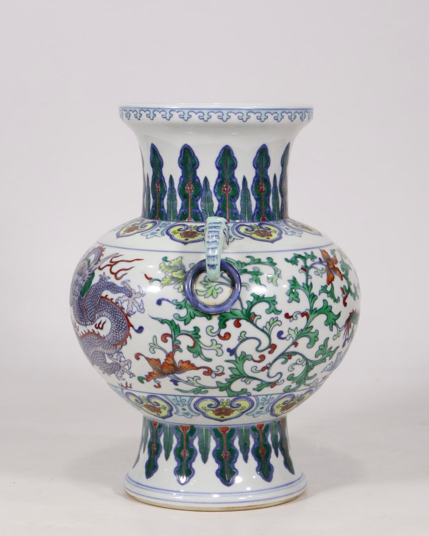An Exquisite Doucai Dragon Pattern Lotus Pattern Double-Ears Vase - 2