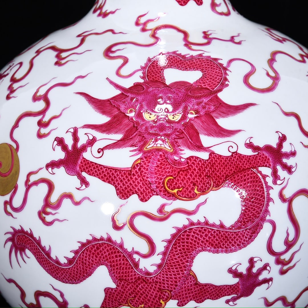 An Exquisite Ruby Red-Glazed Dragon Pattern Vase - 5