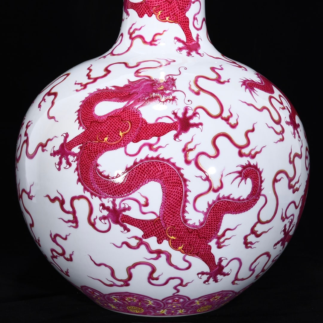 An Exquisite Ruby Red-Glazed Dragon Pattern Vase - 6