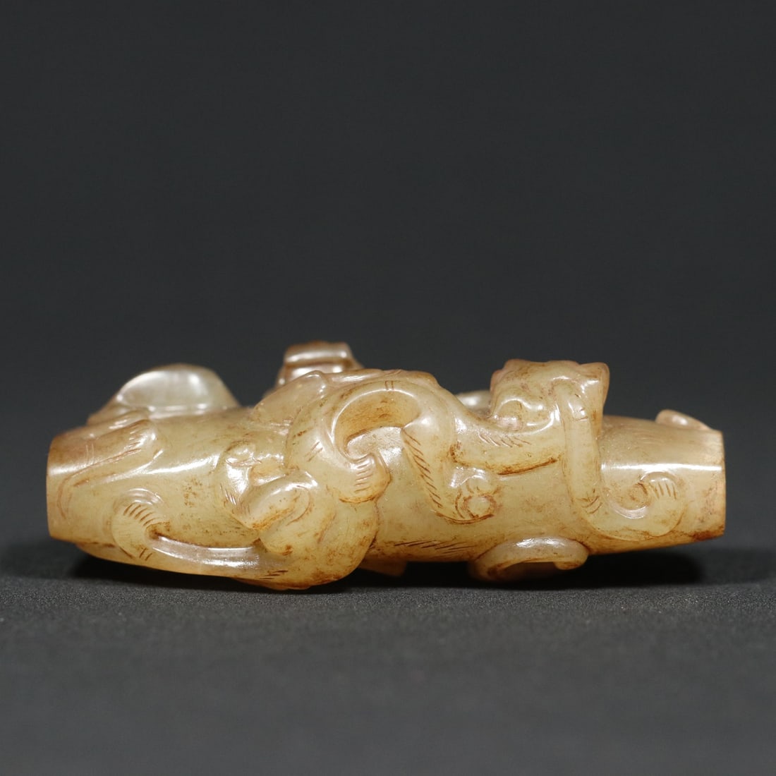 An Exquisite White Jade Chi-Dragon Pattern Pendant - 6