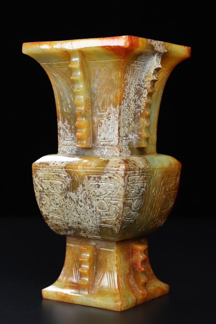 An Exquisite White Jade Beast-Face Pattern Vase - 5