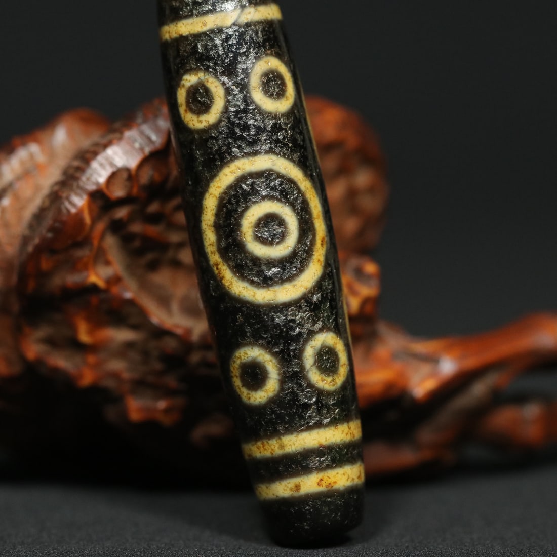 An Exquisite Agate Dzi Bead Pendant - 7