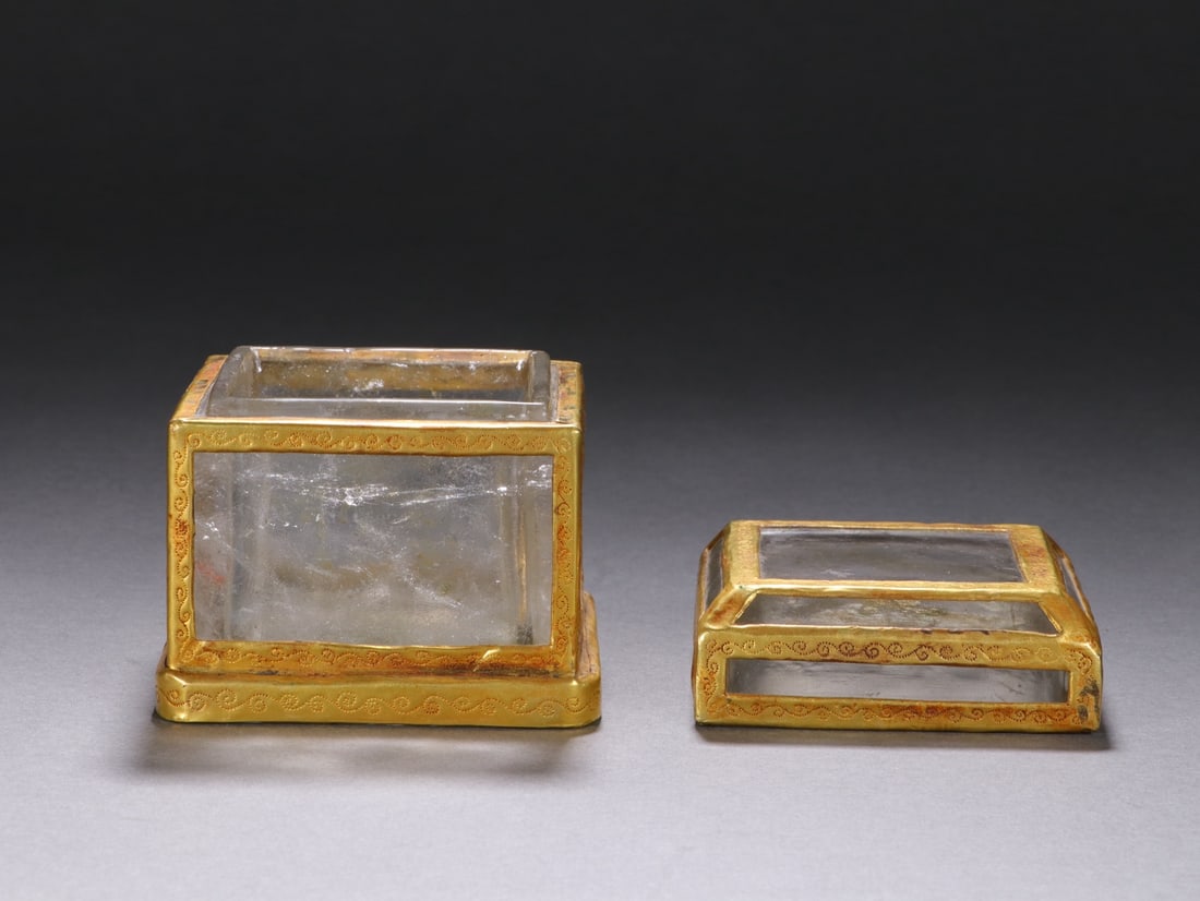 An Exquisite Crystal Painted Gold Box - 8