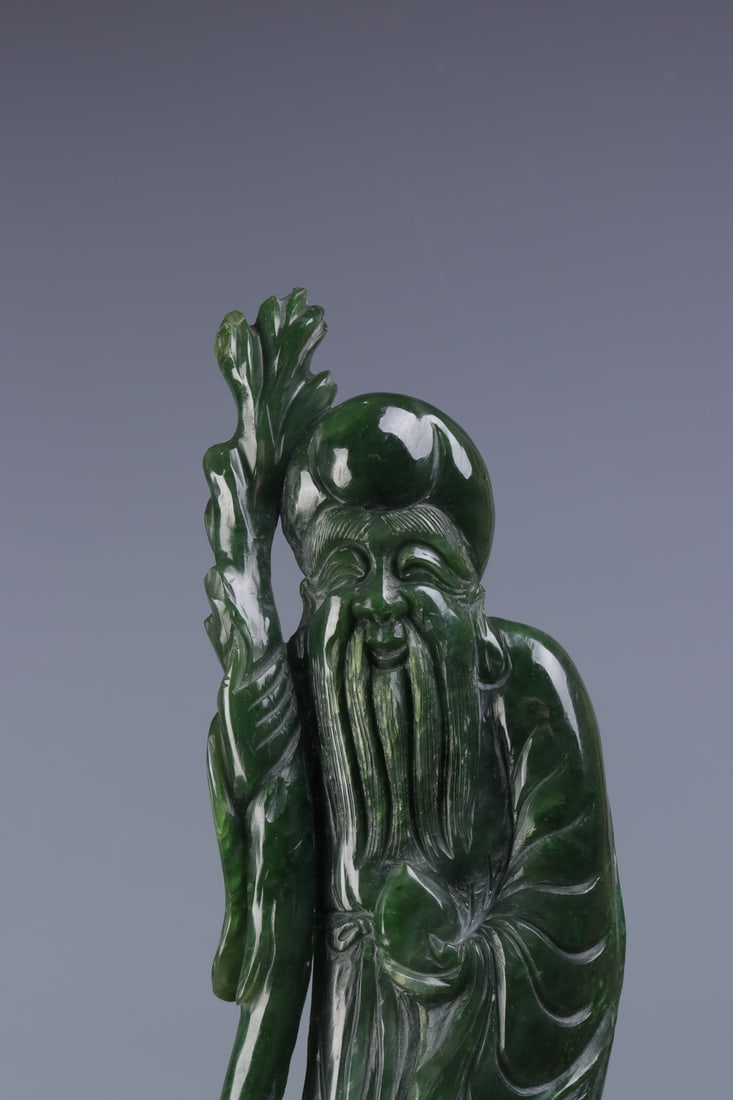 An Exquisite Jasper Figure Ornament - 2