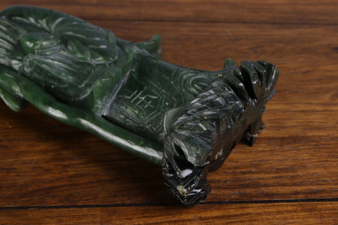 An Exquisite Jasper Figure Ornament - 6