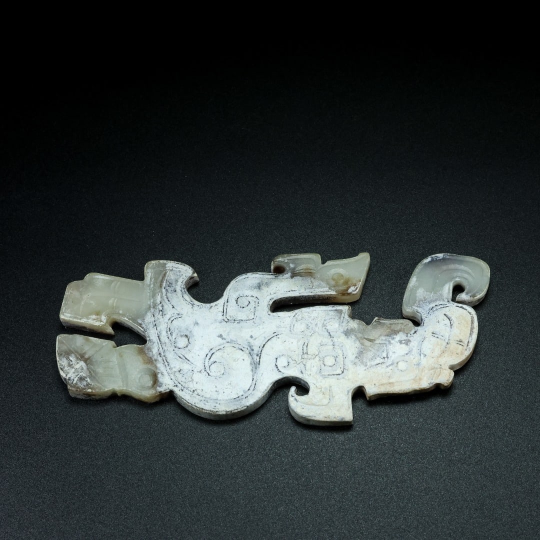 An Exquisite White Jade Bird Ornament - 4