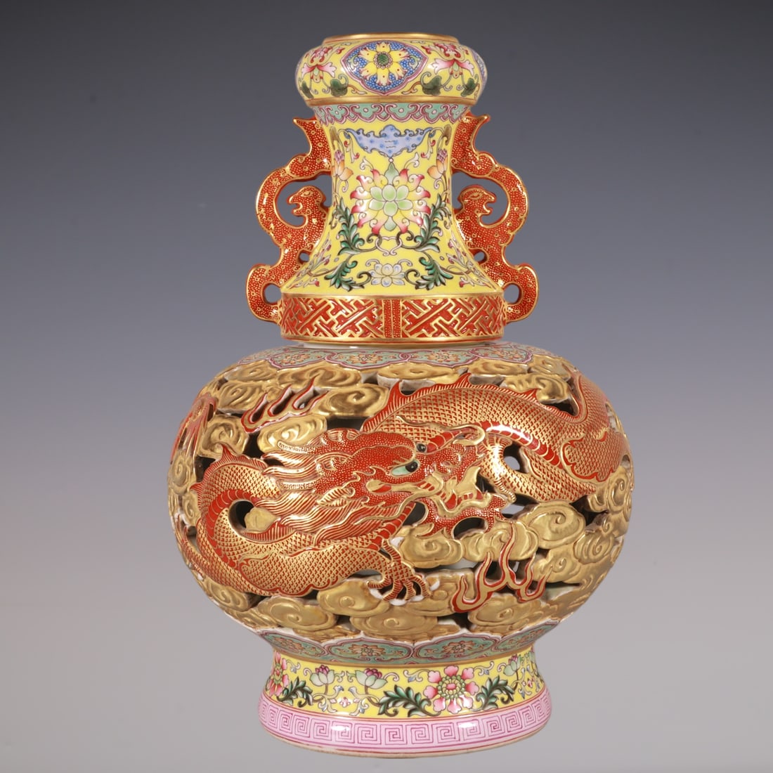 An Exquisite Enamel Lotus Pattern Dragon Pattern Bats and Peach Pattern Double-Ears Vase - 5
