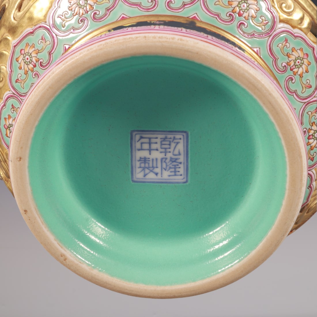 An Exquisite Enamel Lotus Pattern Dragon Pattern Bats and Peach Pattern Double-Ears Vase - 8