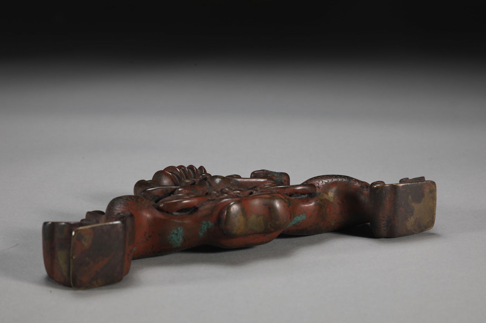 An Exquisite Bronze Dragon Pattern Brush Holder - 9