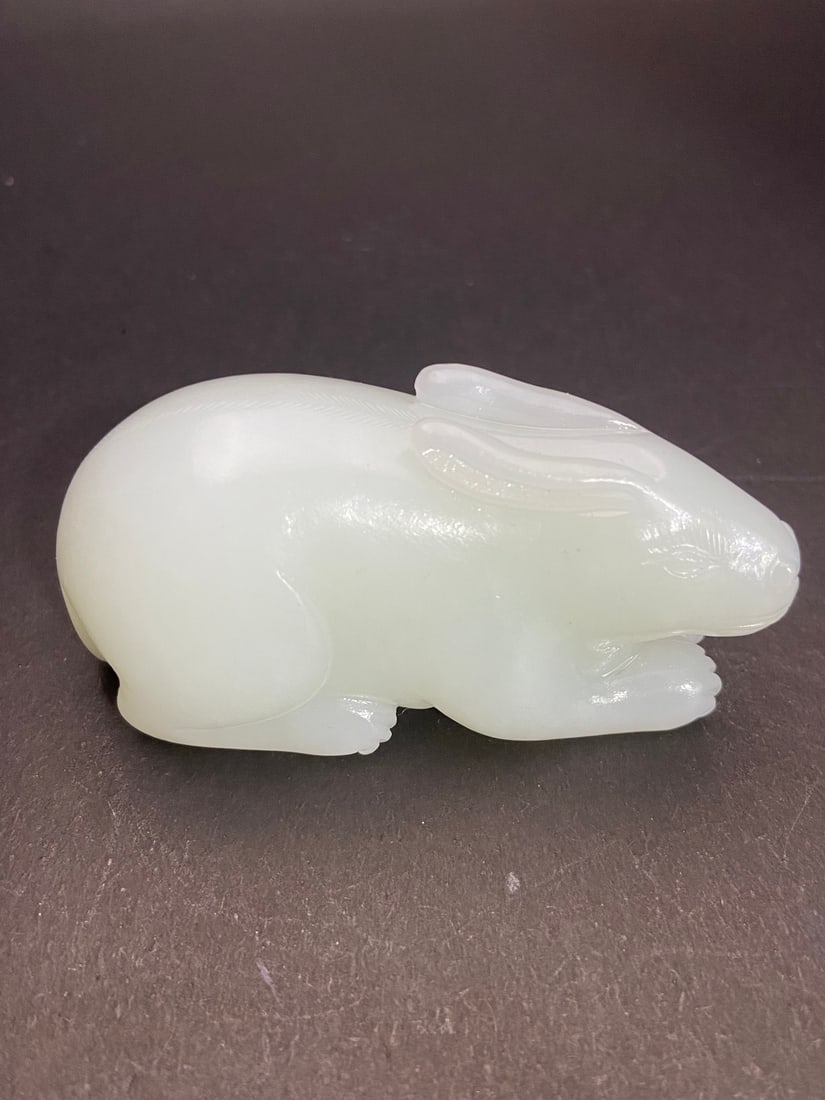 An Exquisite White Jade Rabbit Hand Piece (1 of 9)