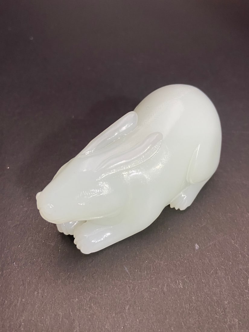An Exquisite White Jade Rabbit Hand Piece - 5