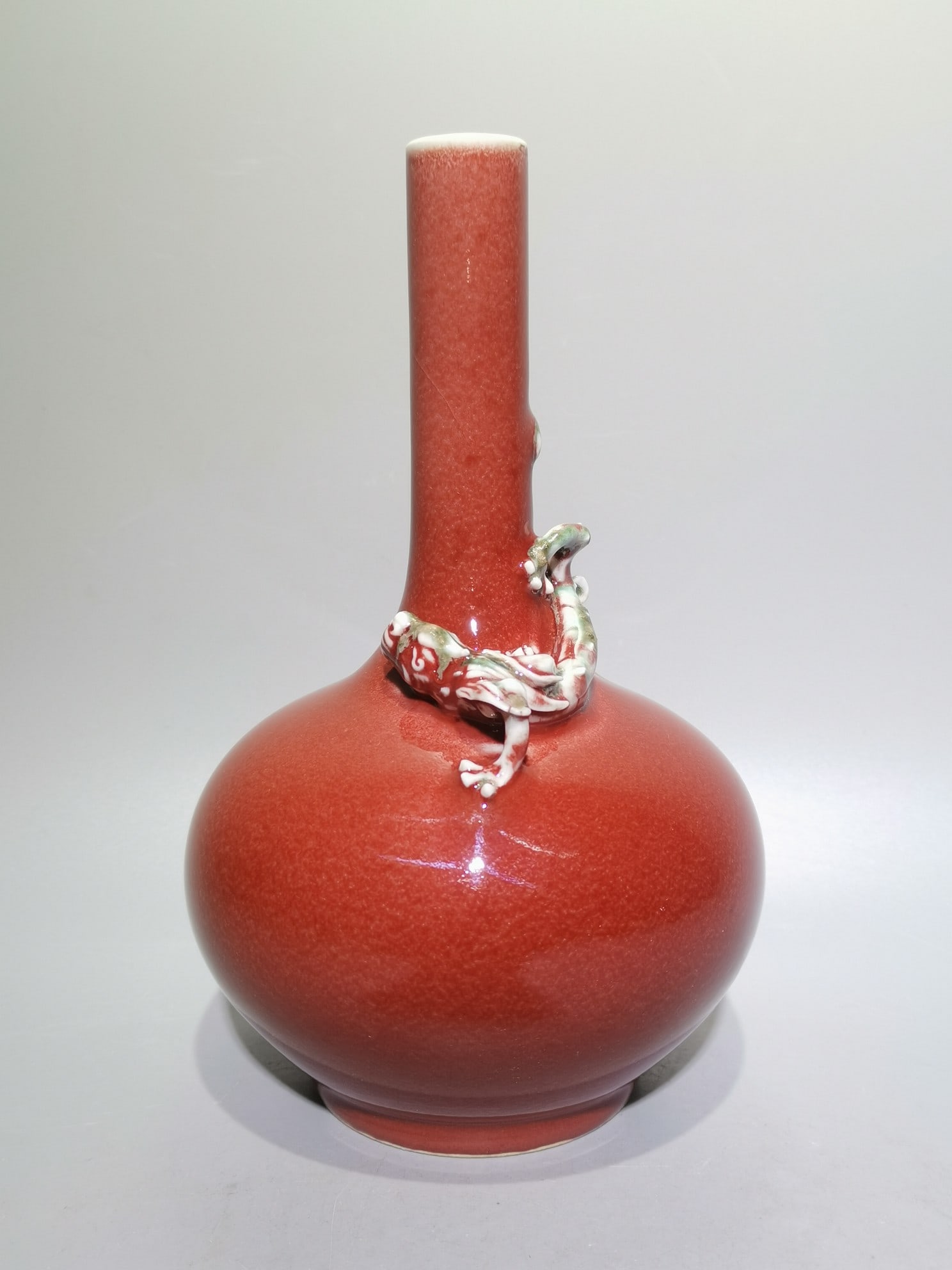 An Exquisite PeachBloom-Glazed Dragon Pattern Vase - 2