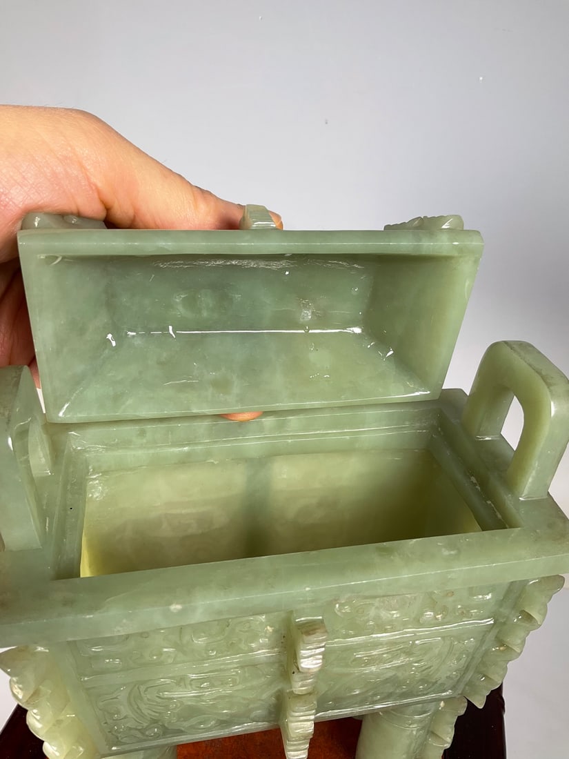 An Exquisite White Jade Beast-Face Pattern Double-Ears Censer - 4