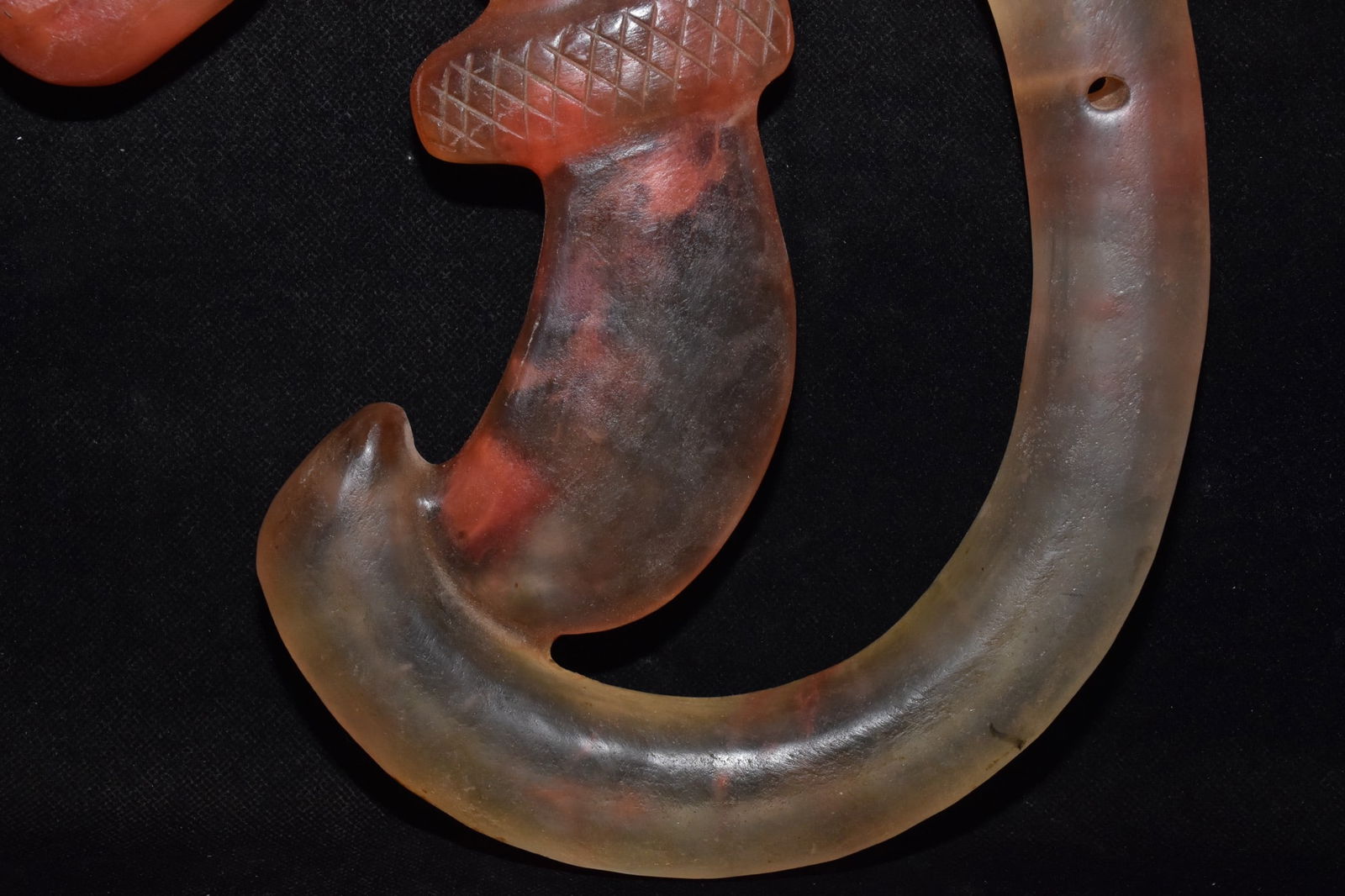 An Exquisite Crystal Dragon Ornament - 5