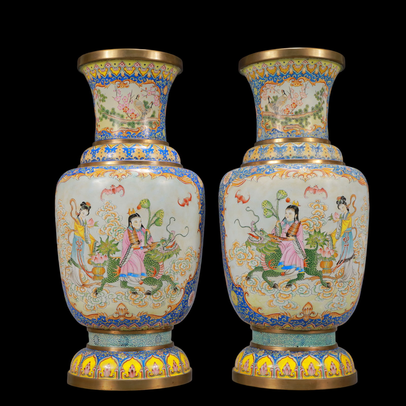 A Exquisite A pair of Coppery Enamel Pine and Crane Pattern Character and Story Pattern Vase: A Exquisite A pair of Coppery Enamel Pine and Crane Pattern Character and Story Pattern Vase Qing Dynasty, China Qianlong Four-character Mark Size:17cmx38cm Weight:4700g (The Dimensions Of All