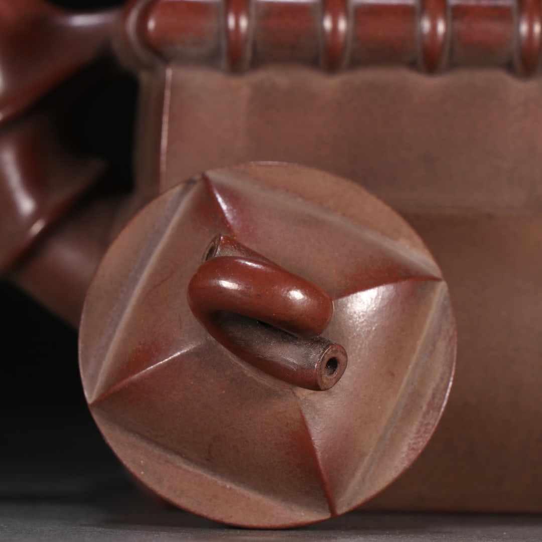 An Exquisite Purple Sands Teapot - 3