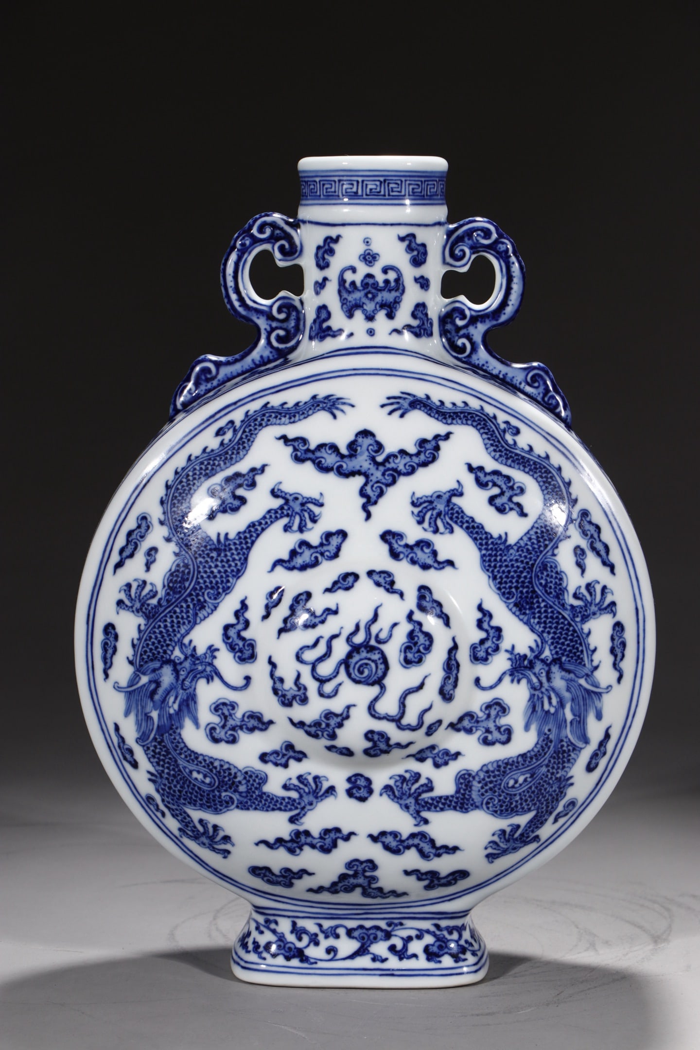 An Exquisite Blue and White Lotus Pattern Dragon Pattern Double-Ears Vase - 6