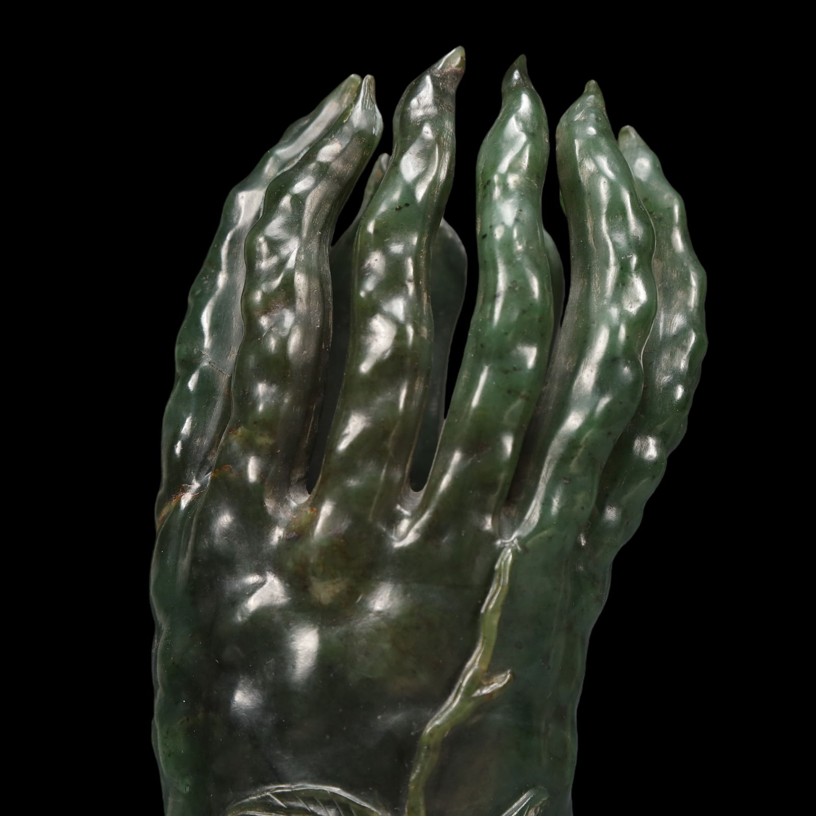 A Exquisite Jasper Bergamot Ornament - 2