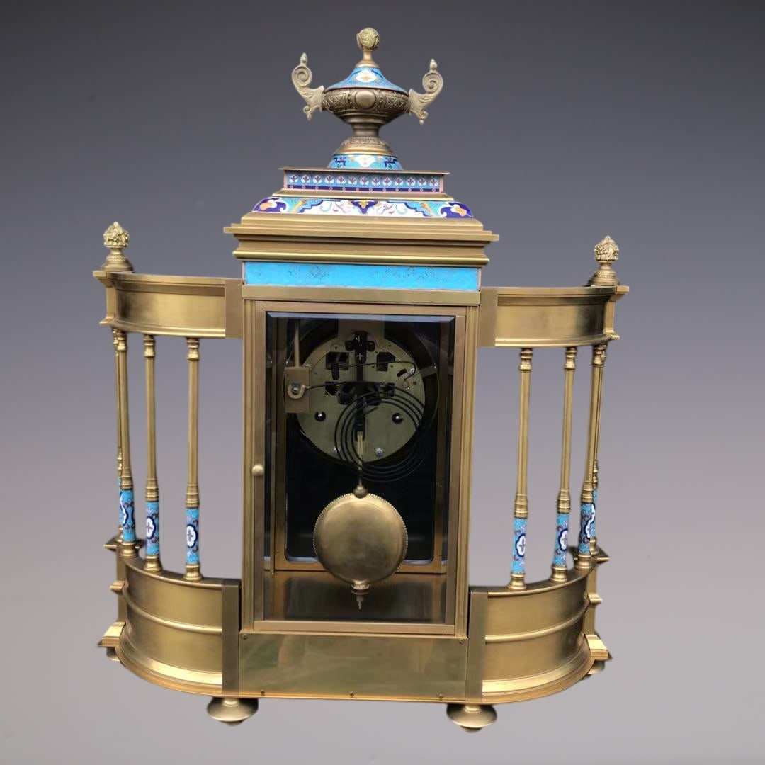 An Exquisite Gilt Bronze Lotus Pattern Clock - 3